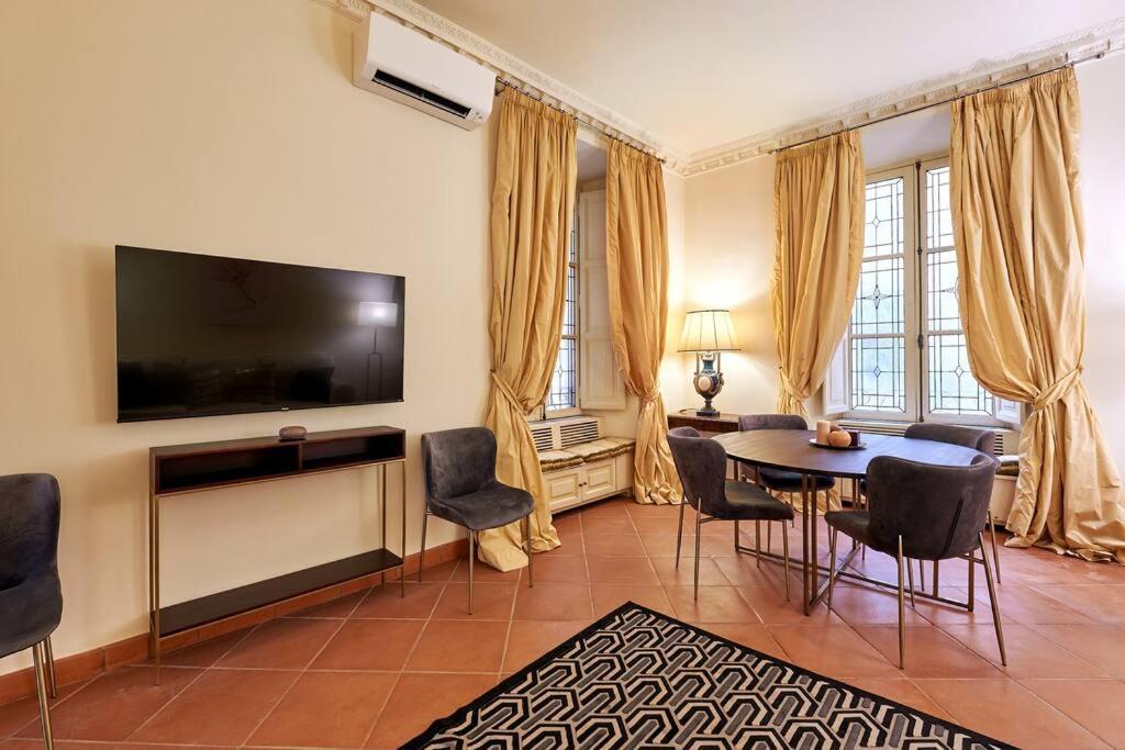 Irex - Cavour Private Apartment Rom Exterior foto